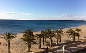 Frente Al Mar, A 10 Metros De La Playa, Vistas Increibles Del Mar, Reformado 2021 !!!